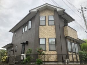 栃木県鹿沼市 F様邸 屋根カバー・外壁塗装工事